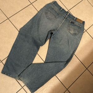Vintage 90’s Lee Riders US denim jeans 40x32 beautiful fades 38x32